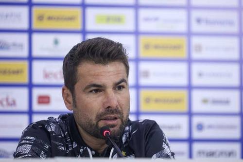 Adrian Mutu, antrenor Neftchi Baku