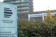 Post public de radio din Germania despre protestul celor 90 de jurnaliști români: „Când vine vorba de libertatea presei, în România e mult loc de îmbunătățire”