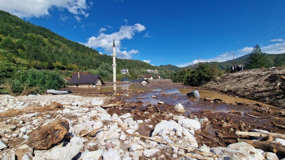 Cutremurător! O țară din Europa, în stare de catastrofă naturală după inundații » Au murit cel puțin 16 oameni, iar Federația de Fotbal a amânat competițiile