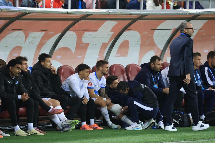 Mihnea Rădulescu s-a accidentat în FCSB - Universitatea Craiova. FOTO. Ionuț Iordache (GSP.ro)