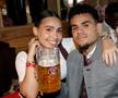 Jucătorii și staff-ul lui Bayern au sărbătorit începutul perfect de sezon la Oktoberfest // FOTO: Getty Images
