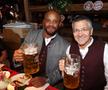 Jucătorii și staff-ul lui Bayern au sărbătorit începutul perfect de sezon la Oktoberfest // FOTO: Getty Images
