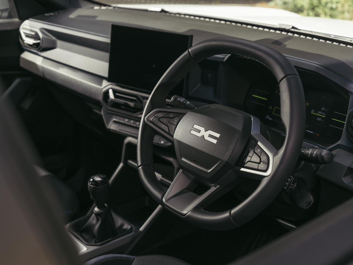 S-a lansat noua mașină Dacia! Modelul care i-a dat deja pe spate pe britanici: prețul este mai mic decât al rivalelor