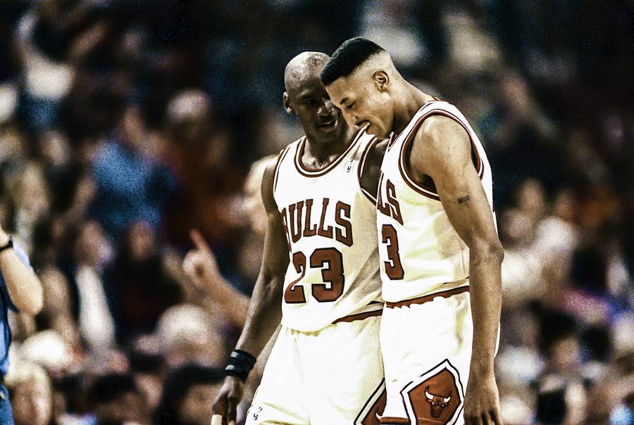 Scottie Pippen și Michael Jordan/Foto: Imago Images „Am obosit să vorbesc despre Jordan” » Scottie Pippen, starul subestimat al lui Chicago Bulls, și-a dezvăluit moștenirea în baschet: „Am fost un coechipier grozav”