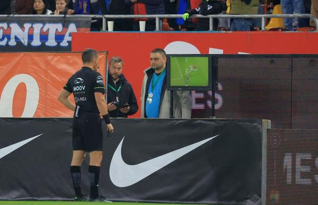 Știm cine arbitrează Rapid - Dinamo: ultimul meci din Superligă a fost cu cântec