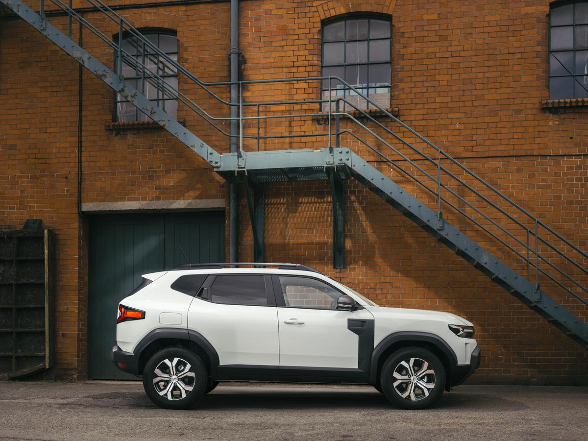 S-a lansat noua mașină Dacia! Modelul care i-a dat deja pe spate pe britanici: prețul este mai mic decât al rivalelor