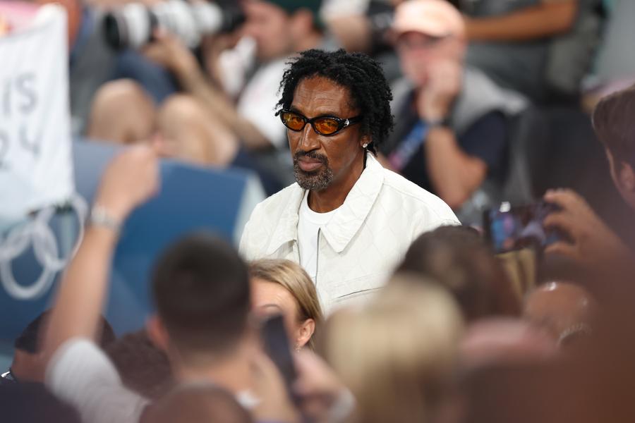 Scottie Pippen, la Jocurile Olimpice din Paris/Foto: Getty Images „Am obosit să vorbesc despre Jordan” » Scottie Pippen, starul subestimat al lui Chicago Bulls, și-a dezvăluit moștenirea în baschet: „Am fost un coechipier grozav”