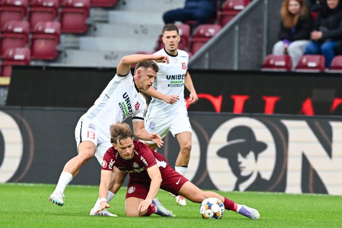 După victoria CFR-ului, Nelu Varga a evidențiat un fotbalist: „Are calitate cât duce trenul”