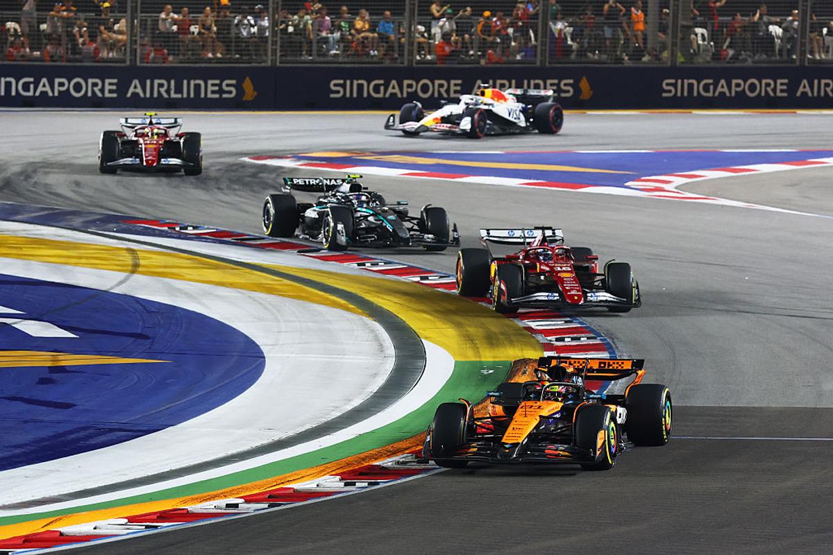 George Russell câștigă inteligent Marele Premiu din Singapore! McLaren este CAMPIOANĂ mondială la constructori
