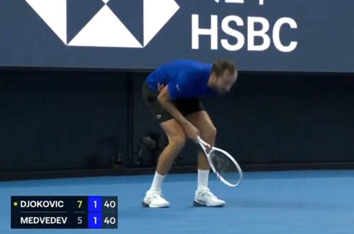 Gesturile lui Medvedev la adresa lui Djokovic