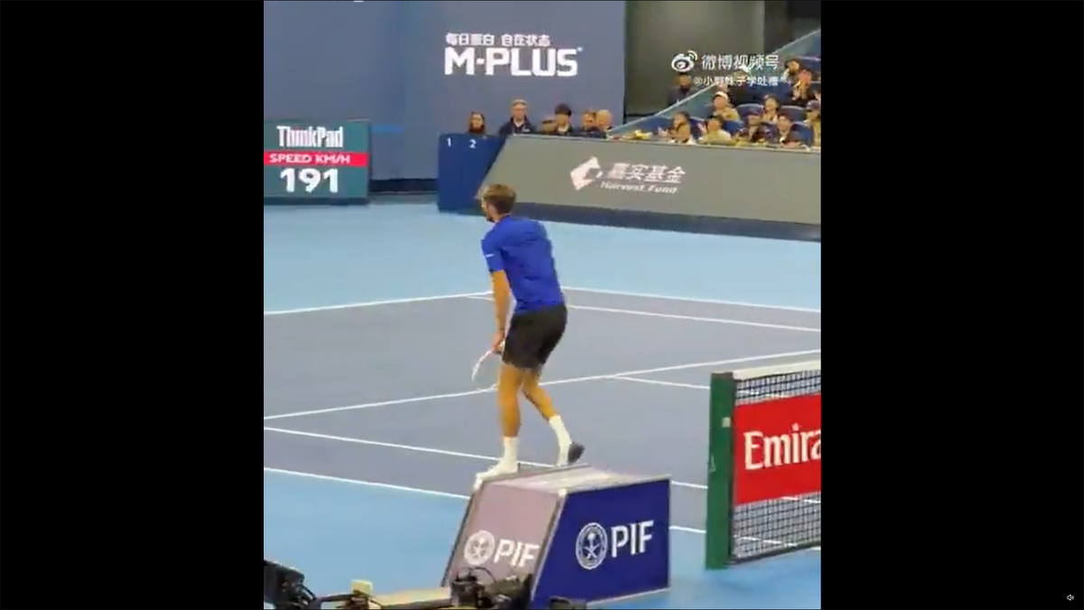Gesturile lui Medvedev la adresa lui Djokovic