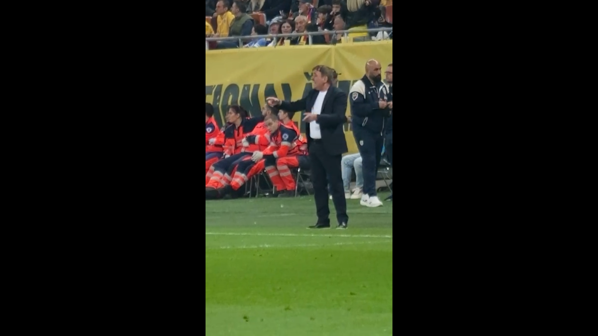 Reacția lui Gică Hagi după golul rapid marcat de Gyokeres pe Arena Națională