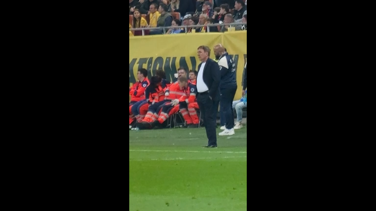 Reacția lui Gică Hagi după golul rapid marcat de Gyokeres pe Arena Națională