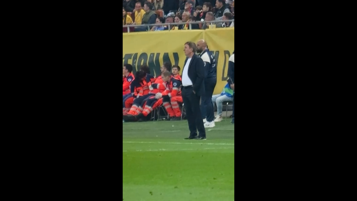 Reacția lui Gică Hagi după golul rapid marcat de Gyokeres pe Arena Națională