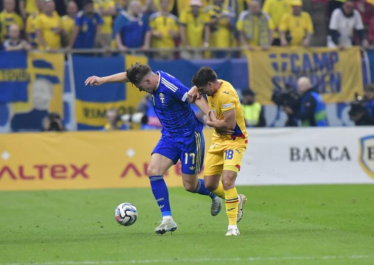 Răzvan Marin, în duel cu Gyokeres la România - Suedia/ foto Cristi Preda (GSP)