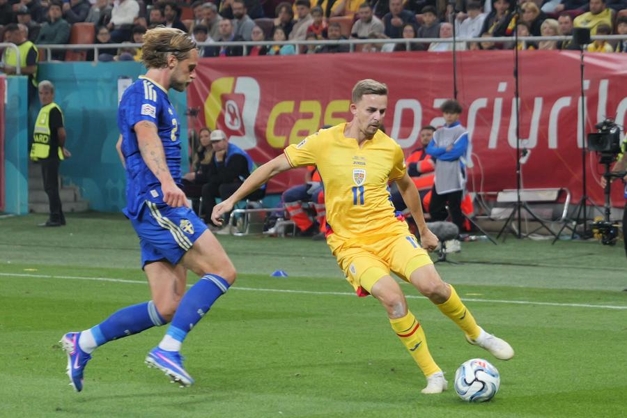Nicușor Bancu, la România - Suedia/ foto Andrei Furnigă (GSP) Performanță unică pentru titularul României » Niciun fotbalist n-a mai reușit asta din 1990