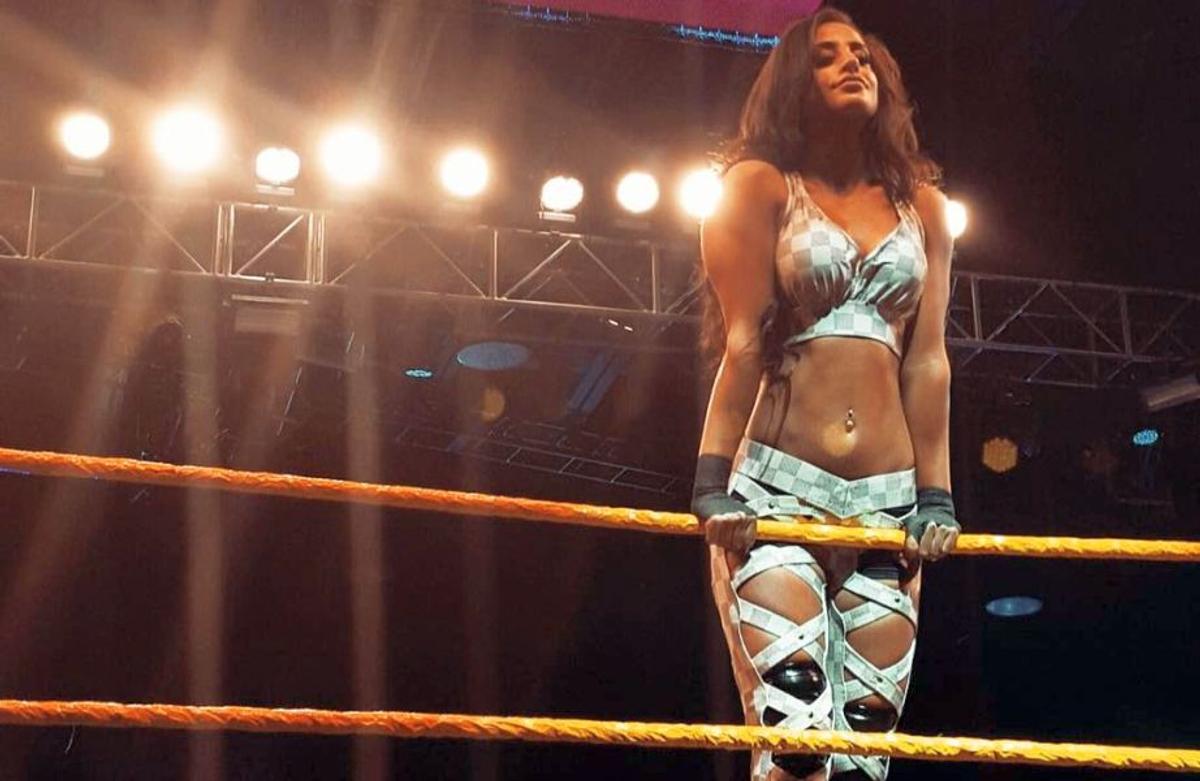 FOTO Apetisantă! Noua senzație din WWE vine din Irak și arată SUPER HOT