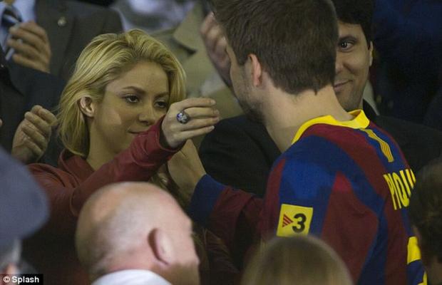 Shakira a spus totul despre momentele dificile din relația cu Gerard Pique! În 2017, cântăreața a fost nevoită să-și anuleze turneul mondial » Ce i-a spus fotbalistul de la Barcelona