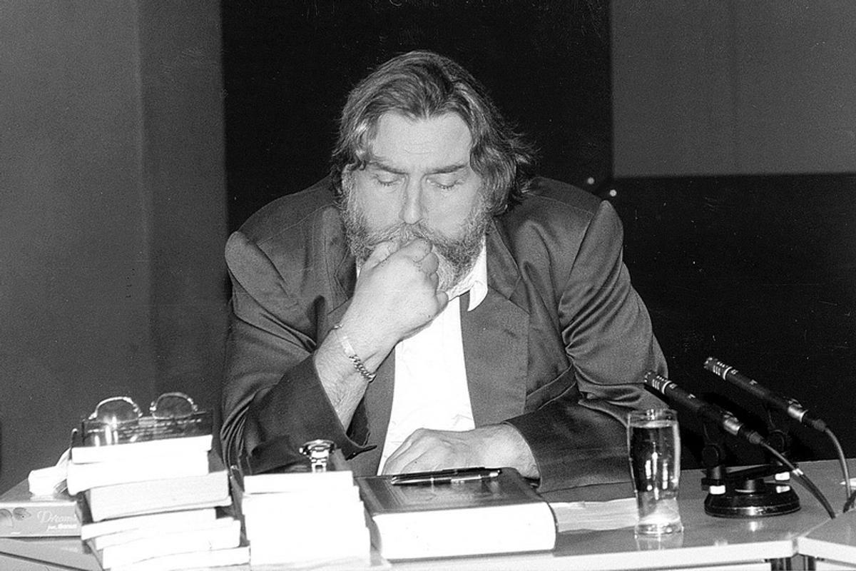 Retro ADRIAN PĂUNESCU - 5 noiembrie