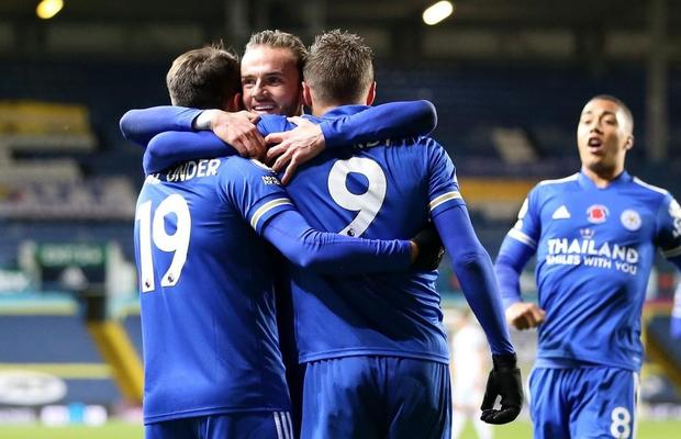 Trei meciuri de azi din Europa League în care vom vedea goluri multe! Ce cote bune putem prinde pe biletele de la pariuri
