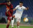 CFR Cluj a pierdut pe terenul celor de la AS Roma, scor 0-5, în runda cu numărul 3 a grupei A din Europa League. Este cea mai drastică înfrângere din cariera lui Dan Petrescu (52 de ani) în cupele europene.