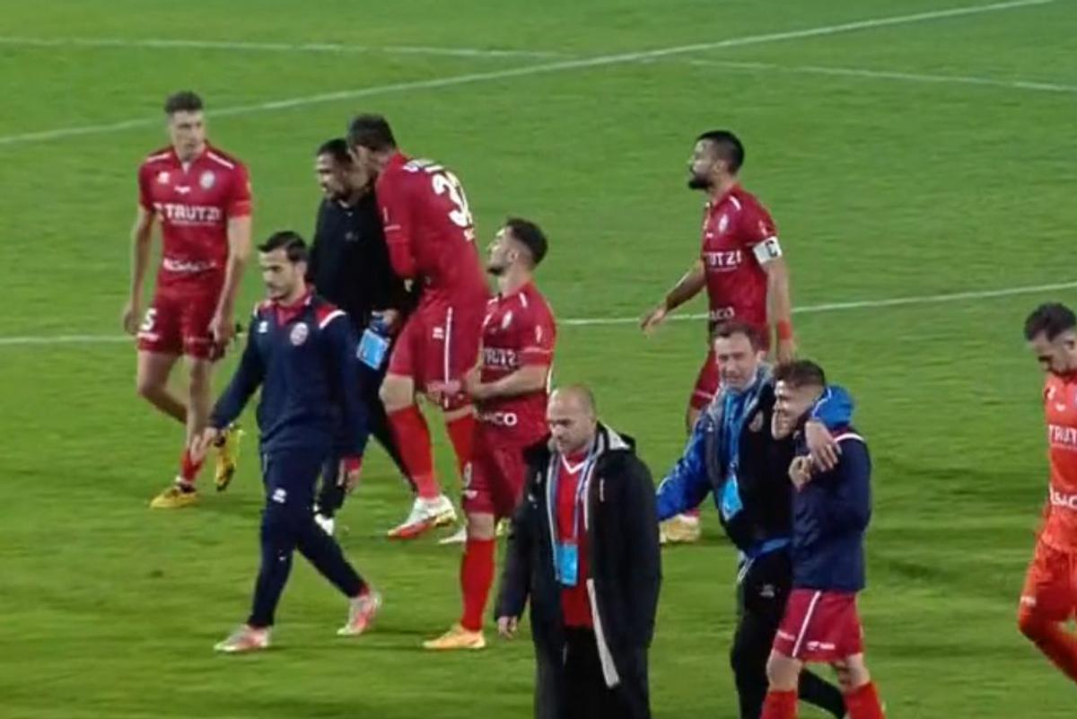 FOTO FC Argeș - FC Botoșani, conflict Papa-Șeroni-Croitoru și schimbare Mateus 05.11.2021