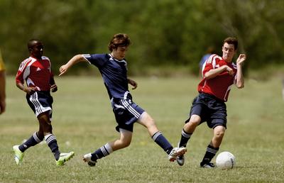Cum alegi ghetele de fotbal potrivite pentru tine