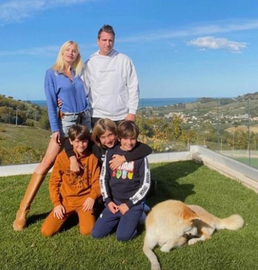 În plin divorț de Icardi, Wanda s-a împăcat cu primul soț, pentru binele copiilor: „Nu pot descrie în cuvinte aceste săptămâni”