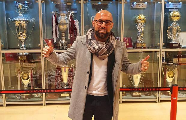 Fost campion cu CFR Cluj, gata să revină în Liga 1: „Poate voi antrena în România” » Nu ar refuza să lucreze cu Becali