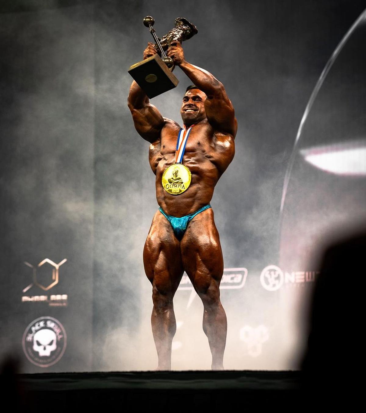 Un fost fotbalist a câștigat Mister Olympia