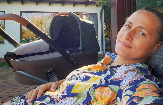 Primele imagini cu fetița Cameliei Potec, la două săptămâni după ce a născut: „Din păcate, recuperarea mea a durat puțin mai mult”