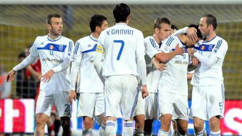 Dorel Stoica, dreapta, a fost liderul FCU Craiova și când banderola de căpitan era purtată de Valerică Găman