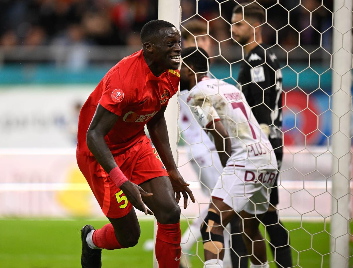 Cele mai spectaculoase imagini din FCSB - Rapid