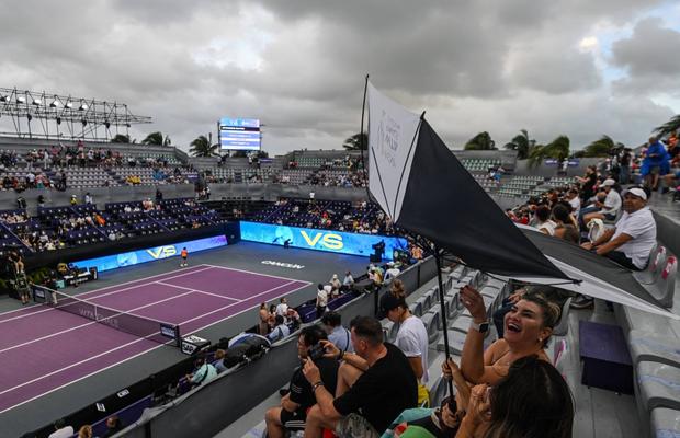 Martina Navratilova cere schimbări mari în WTA: „Poate este timpul pentru un nou lider” + „Cum să ajungi la Cancun în sezonul ploios!?”