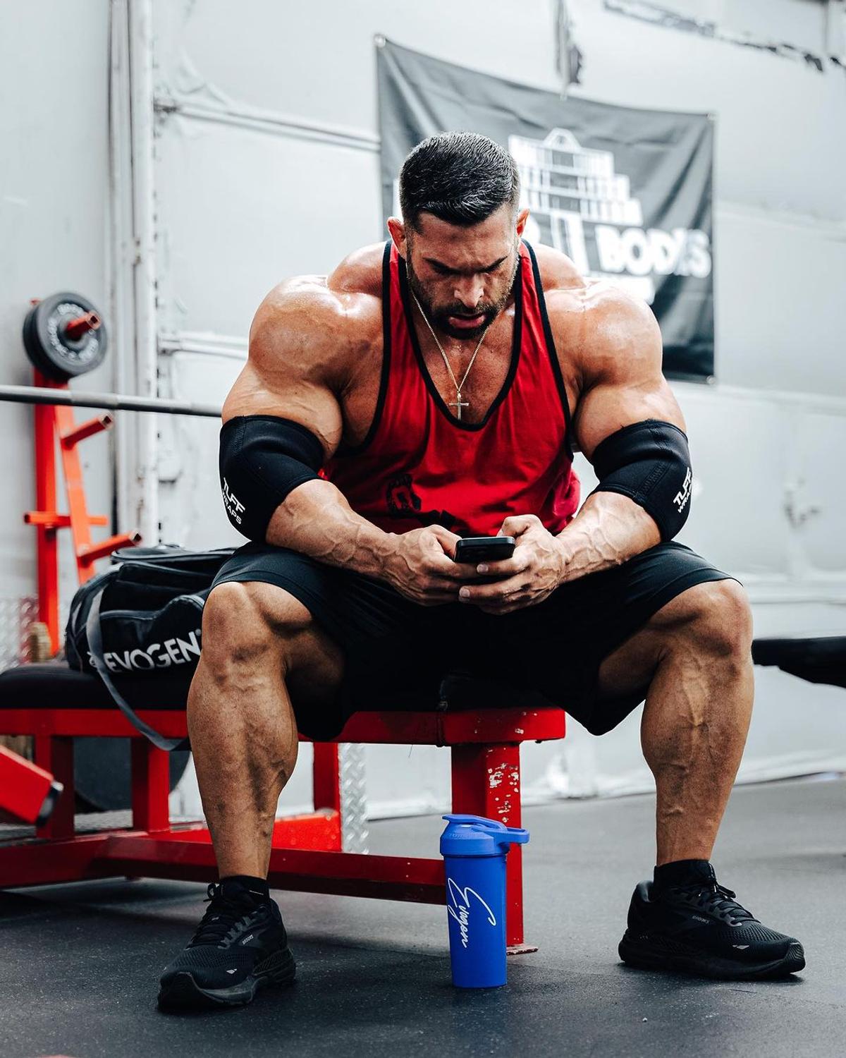 Un fost fotbalist a câștigat Mister Olympia
