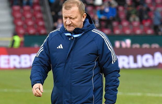 Dorinel Munteanu, după remiza de la Constanța, jucată pe un ger teribil: „Pe vremea noastră jucam pe frig mai mare”