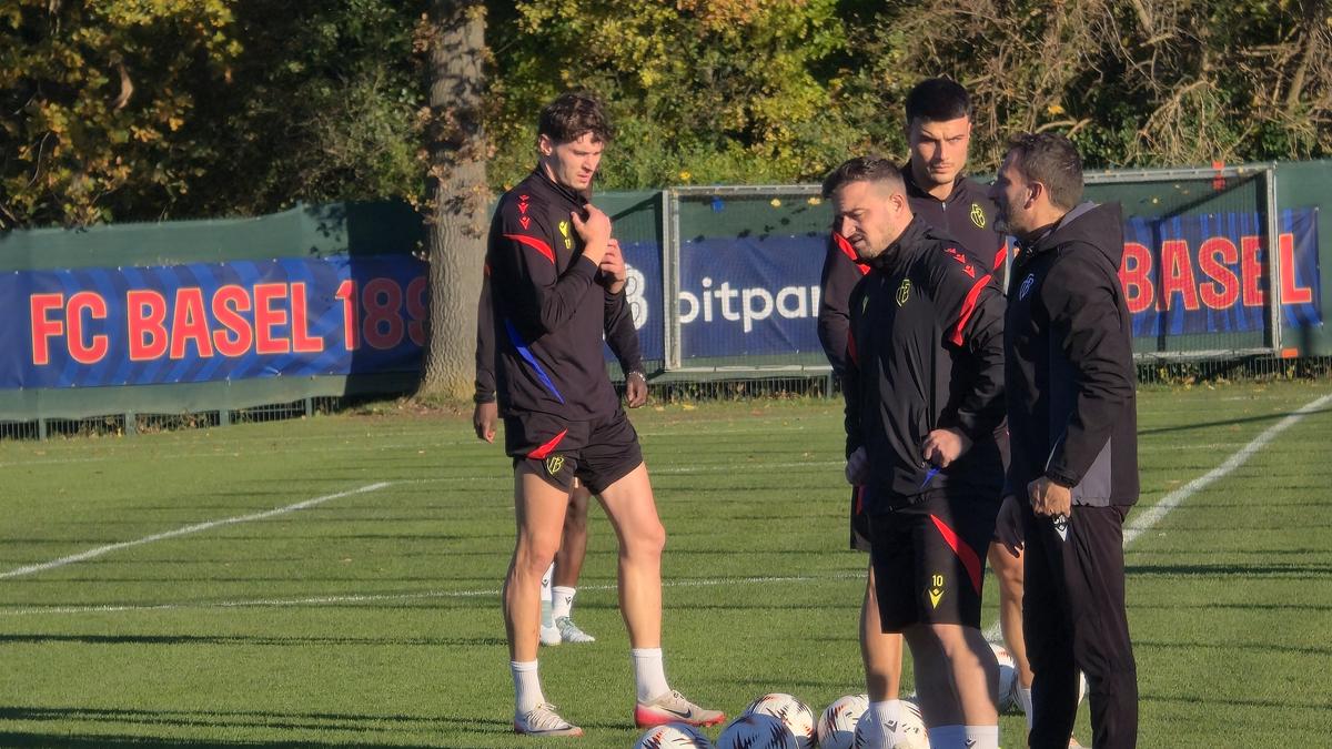 „Ar fi bine să nu subestimăm această echipă” » Antrenorul lui Basel explică ce tactică va aborda cu FCSB + Inside-uri de la elvețieni: vedeta Shaqiri, ca la 20 de ani!