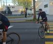 Jucătorii celor de la Basel vin la antrenament pe bicicletă + asaltați de copii pe trecerea de pietoni