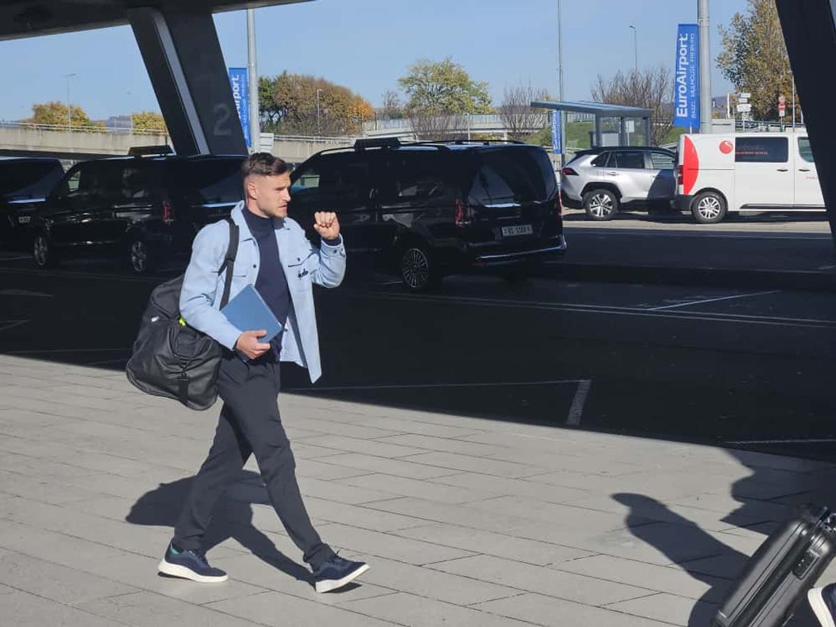 Delegația FCSB a aflat la aterizarea în Elveția vestea morții lui Emeric Ienei