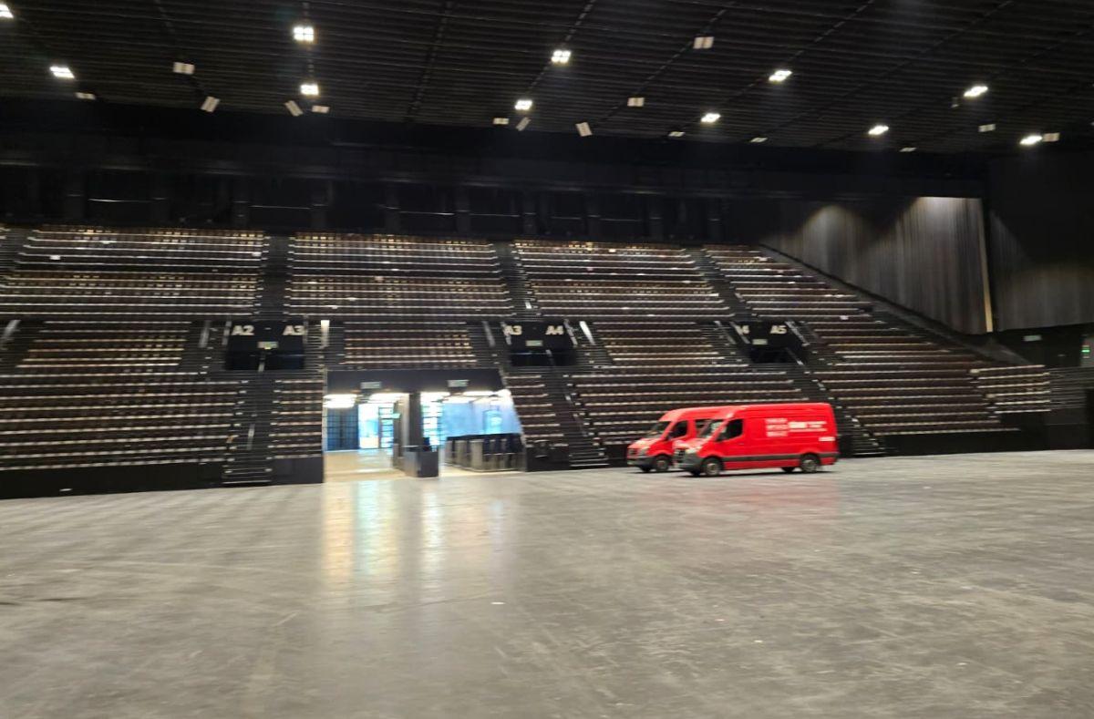 Exact cum ar trebui să fie! Polivalenta din Basel, arena care nu se odihnește niciodată » Turnee finale, concerte și mai nou Eurovision: iată cum arată în interior