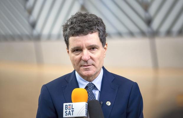 Nicușor Dan, reacție la moartea lui Emeric Ienei: „Model de echilibru, eleganță și noblețe sufletească”