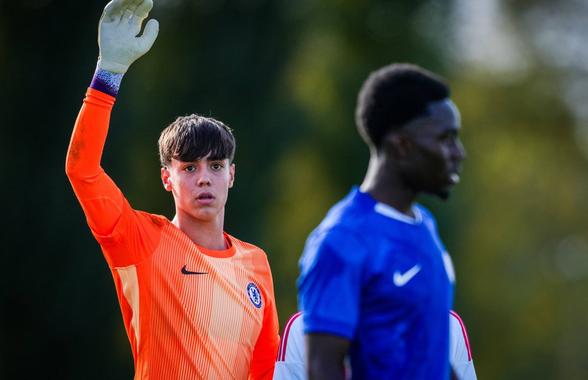 Meci din Youth League umbrit de insulte rasiste! Incidente la Qarabag U19 - Chelsea U19
