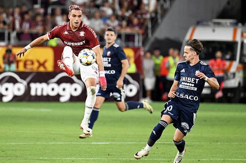 Rapid este singura neînvinsă în duelurile contra echipelor de la vârful Superligii // foto: Imago