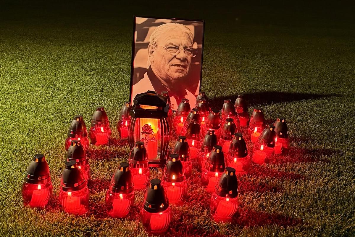 Omagii Emeric Ienei la Stadionul Steaua