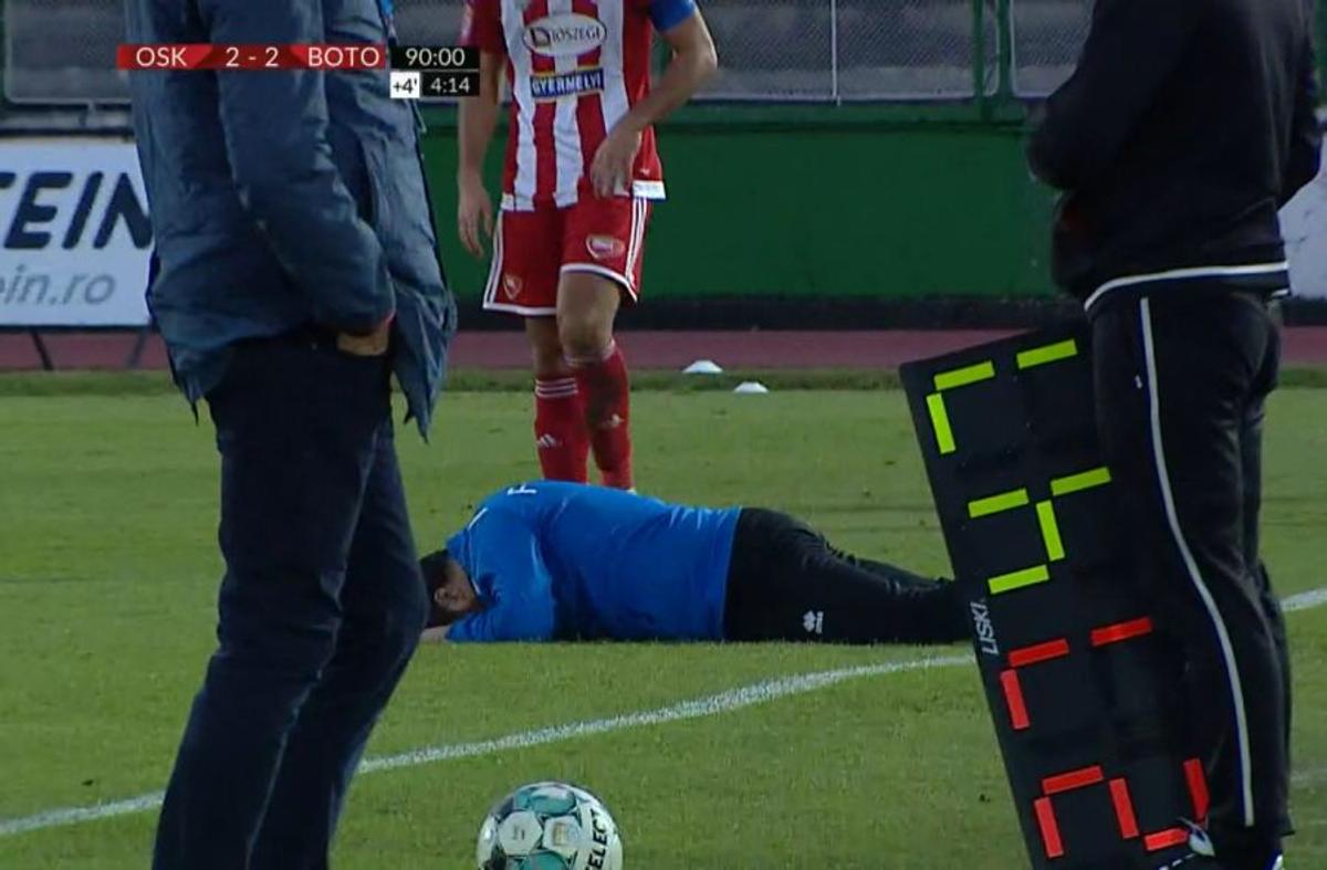 VIDEO + FOTO Scene incredibile la Sf. Gheorghe! Marius Croitoru a făcut o criză de nervi după fluierul final: „Nu eşti antrenor dacă nu iei gol în minutul 94, nu?”