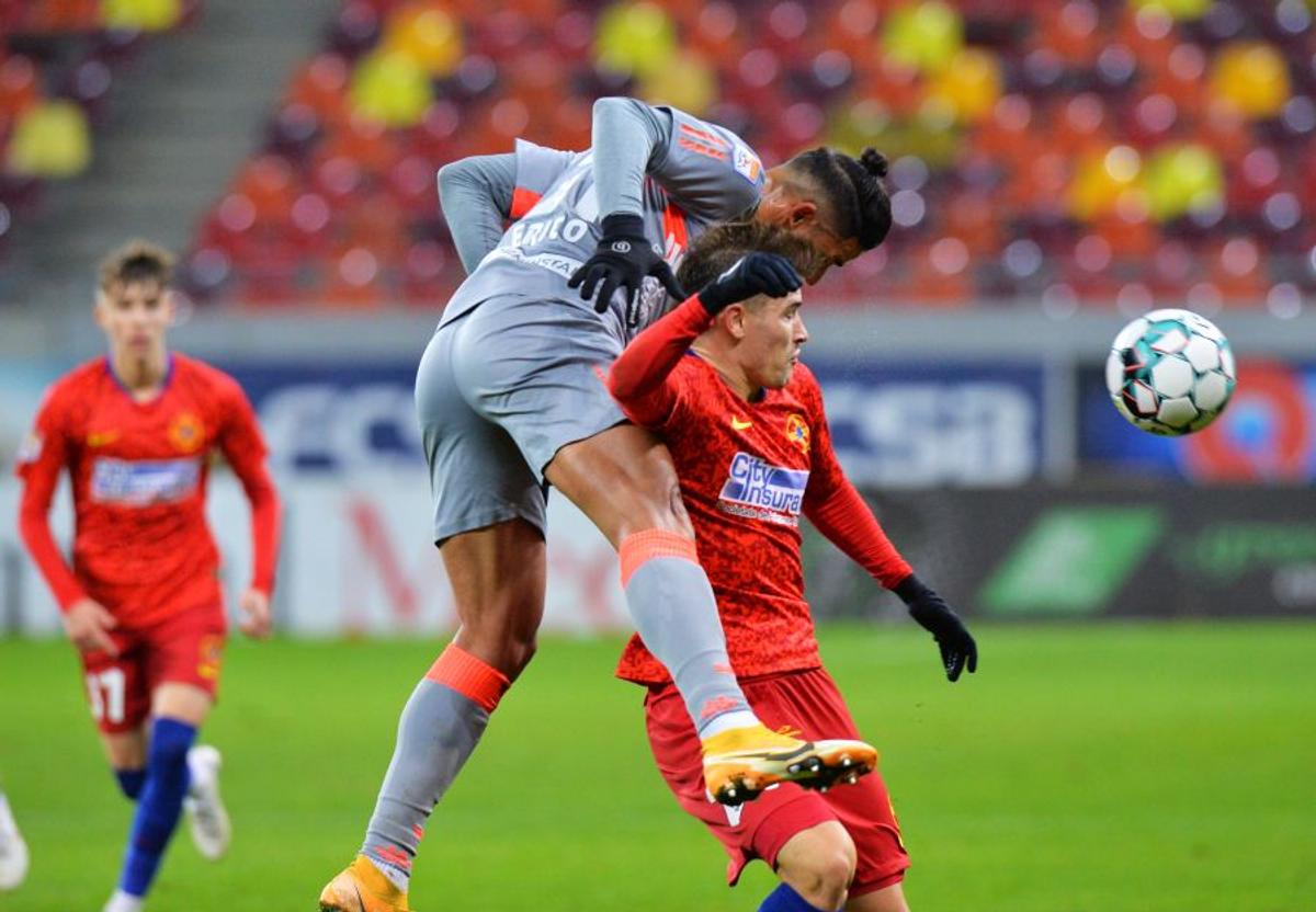 FCSB - UTA 3-0. Laszlo Balint a comentat arbitrajul: „Avem nevoie de un fileu ca să nu-i atingem pe cei de la FCSB, orice contact era în favoarea lor”