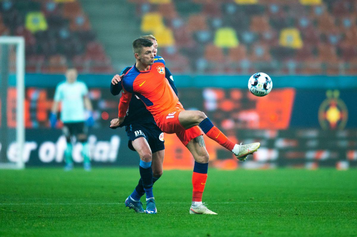 FCSB - UTA 2-1 » Împinsă de la spate de arbitri, FCSB câștigă toate cele 3 puncte