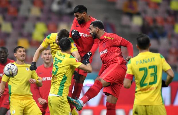 S-a revoltat după FCSB - CS Mioveni: „Dacă eram străini, mergeam la FIFA. În România nu suntem respectați!” + „Toți jucătorii ar trebuie să facă front comun”