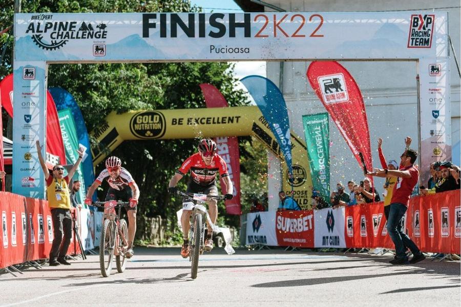 Bogdan Duca, victorie la BikeXpert Alpine Challenge Sezon perfect la ciclism pentru Dinamo-BikeXpert-Superbet