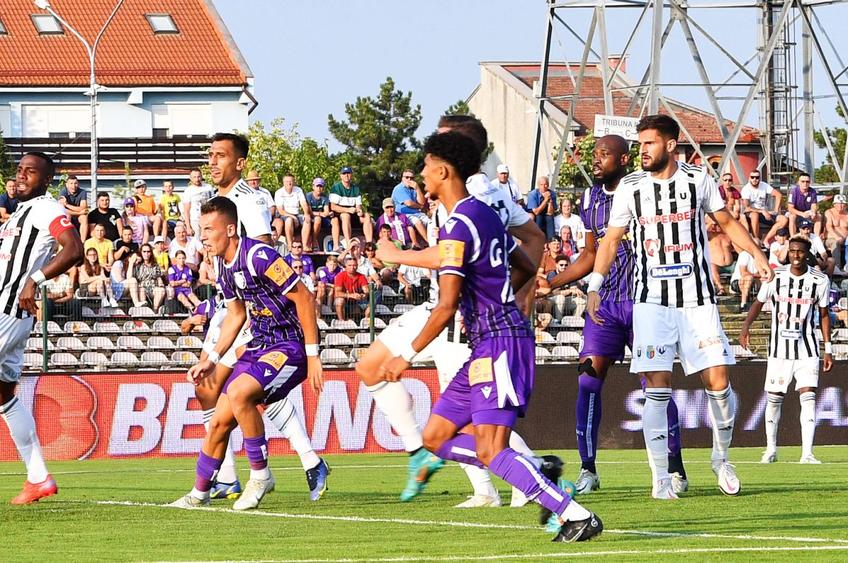 FC Argeș e repetentă la capitolul spectatori / foto: Raed Krishan